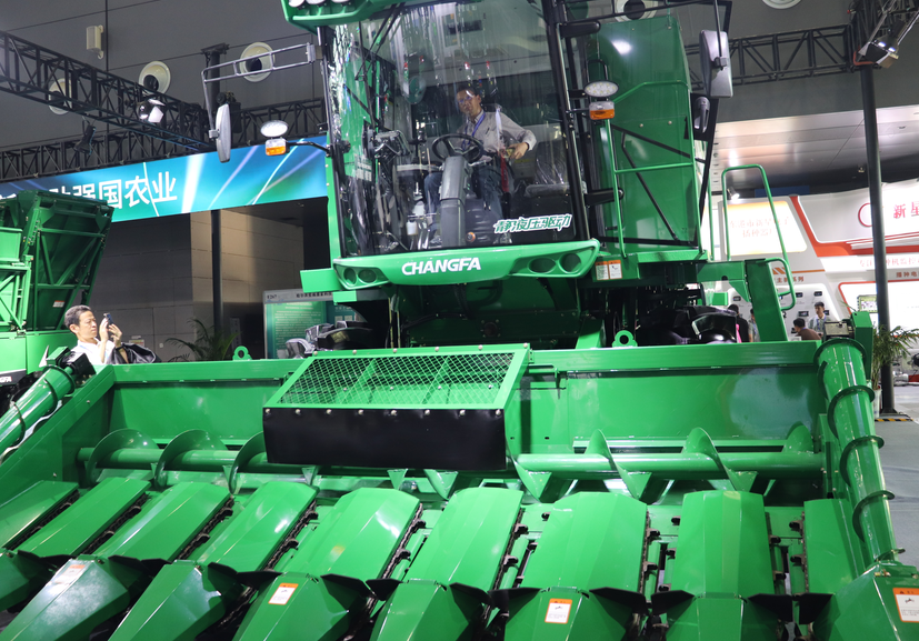 關于批準發(fā)布《混合動力玉米收獲機》等6項團體標準的公告